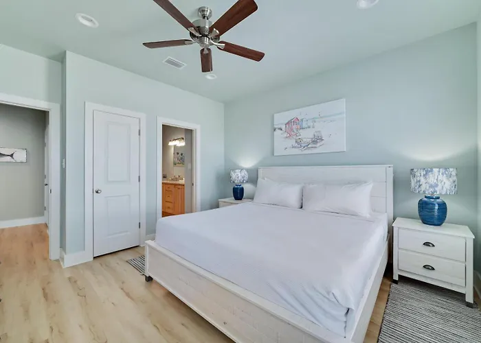 Holiday home New Coastal W/ Gulf View, Shared Pool Gulf Shores