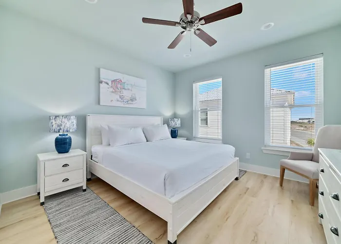 Holiday home New Coastal W/ Gulf View, Shared Pool Gulf Shores