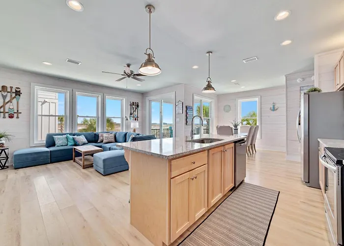 Holiday home New Coastal W/ Gulf View, Shared Pool